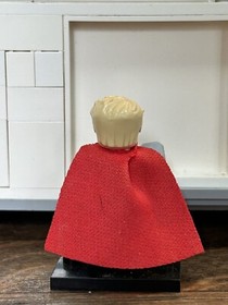 LEGO Marvel Age of Ultron Thor (with hammer)