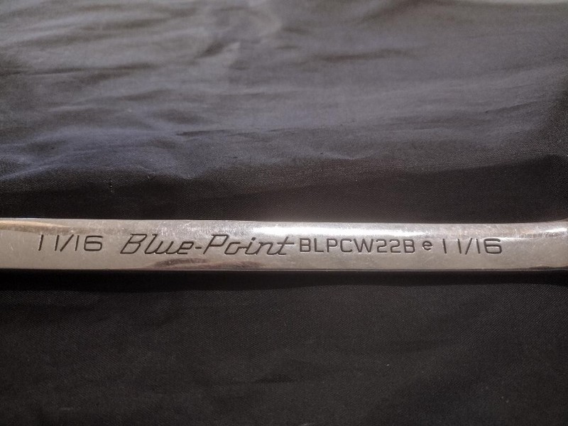 Used Blue Point 11/16" 12-Point SAE Combination Wrench / Box End BLPCW22B