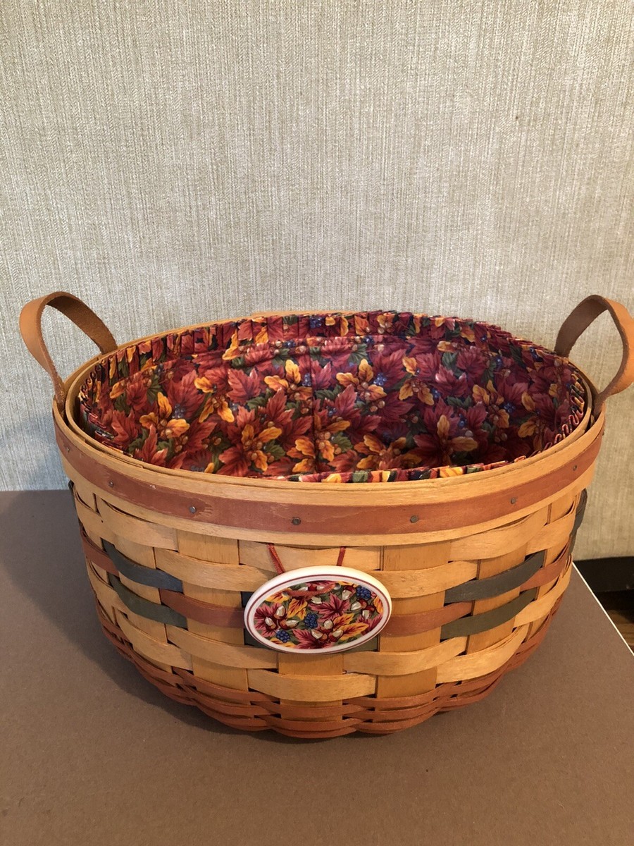 1995 large round Longaberger Basket With Liner and Tie On 12x12x6