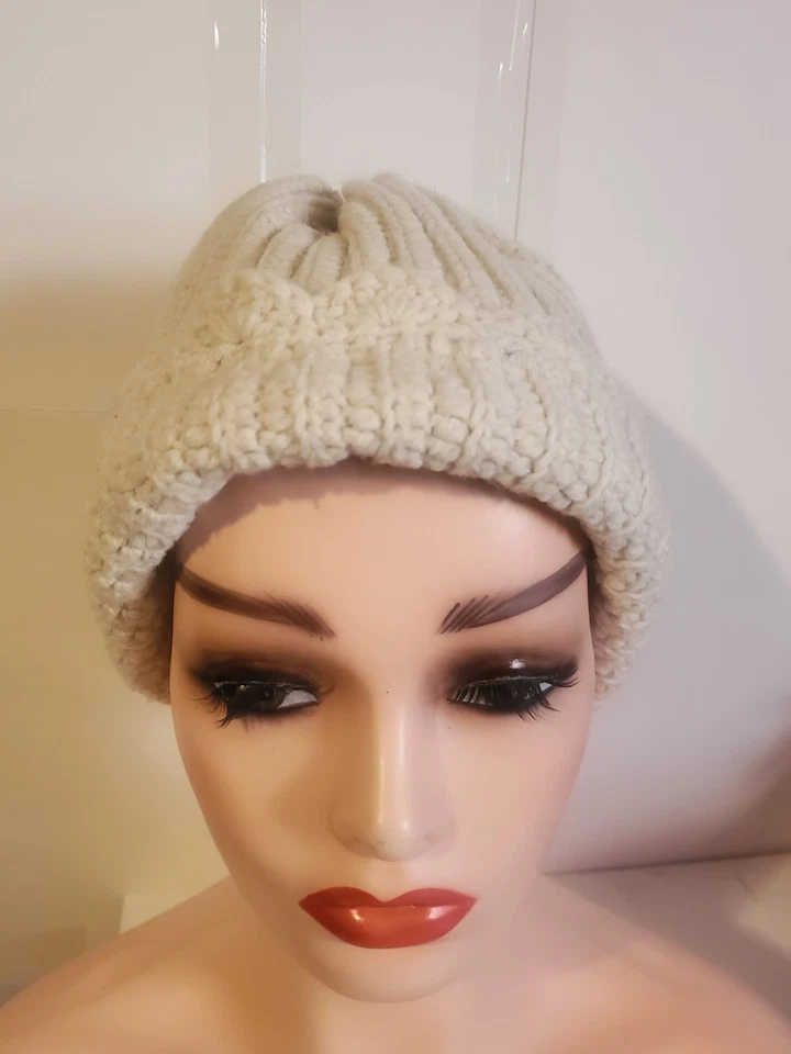 手工制作厚罗纹豆豆帽 – 象牙色奶油钩针编织针织 - 编织电缆... — 第 2/4 张图片