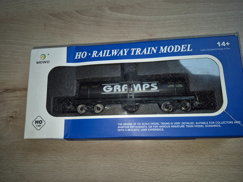 MDWD H0 98450: Tankwagen / Ölwagen "GRAMPS" schwarz - Roco, Märklin, Piko  (3) | Zustand: Neu