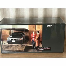 Dealer Exclusie 007 Tomorrow Neer Dies BMW 750iL