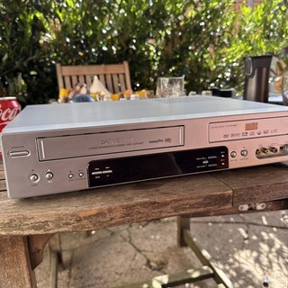 Daewoo DF 4501P VHS VCR DVD registratore lettore copia combinata VHS su DVD NO TELECOMANDO