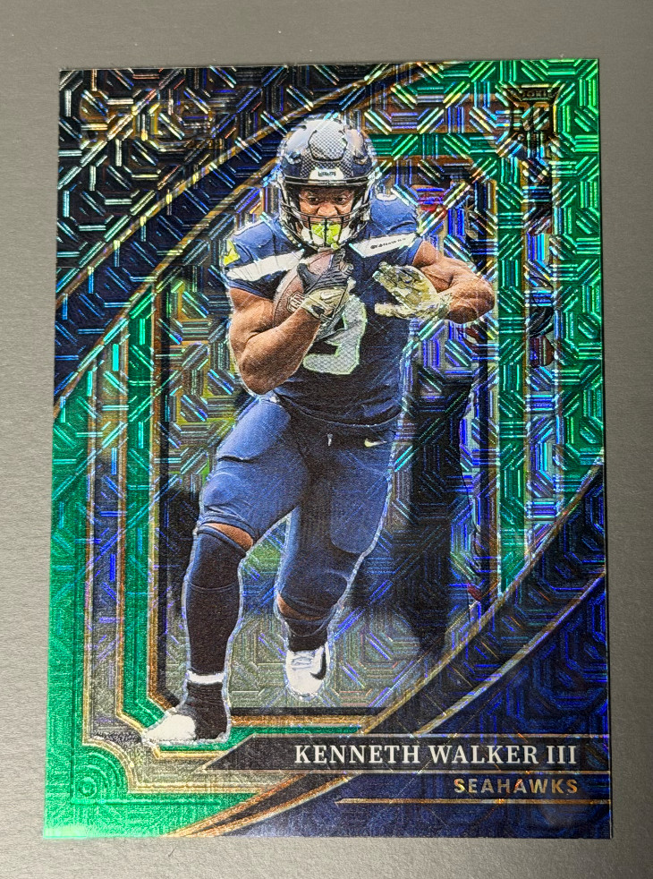 2022 PANINI SELECT #388 KENNETH WALKER III GREEN PRIZM 2/5!! 💎🙌🏽