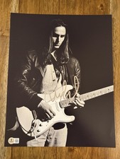 Mike McCready ‘Pearl Jam’ Guitarist Signed Autograph 11x14 Photo Beckett