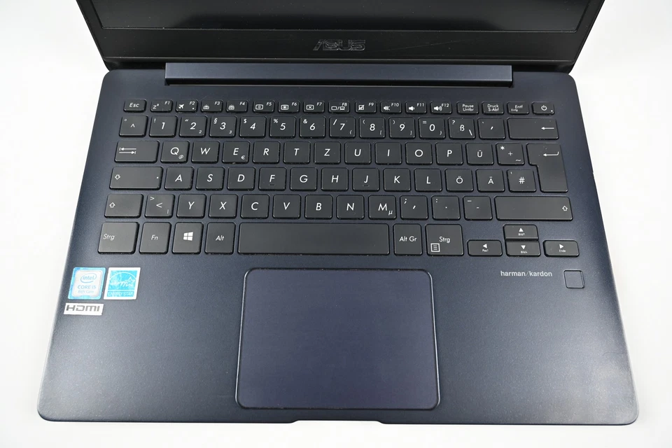 ASUS ZenBook 13 - 13,3" FHD - Intel i5-8250U - 8GB RAM - 256GB M.2 - W11Home - Bild 2 von 4