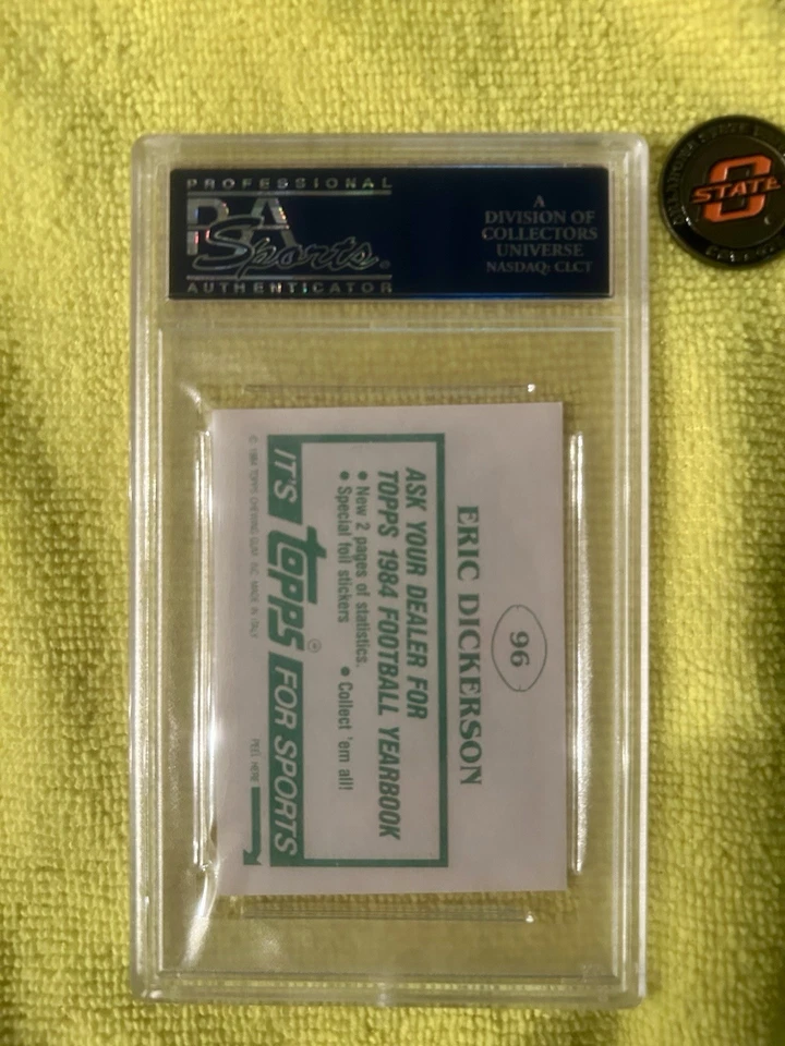 Eric Dickerson 1984 Topps Stickers Rookie #96 RC PSA 9 Perfeito HOF - Pop Super Baixo - Imagem 2 de 2