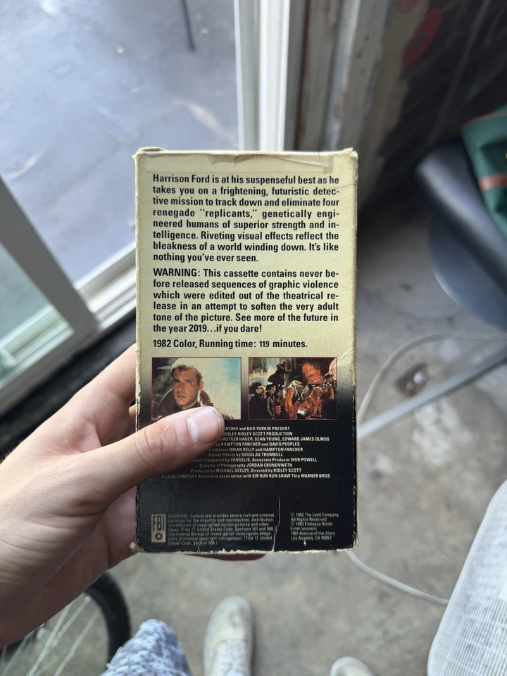 Blade Runner VHS 1982 Embassy Home Entertainment Harrison Ford Original Release - Image 2 of 4