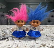 Vintage Trolls Russ Hanukkah Jewish Star Blue Pink Hair Around the World Doll