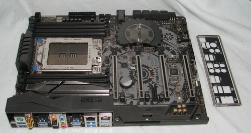 ASRock X399 Taichi TR4 Motherboard Retail Package for AMD Thread Ripper Read