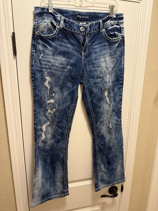 Maurices Stretch Jeans Womens 11/12 Regular Bootcut Stone Wash Denim