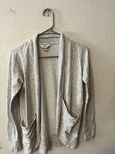 ATHLETA Girl’s Gray Super Soft Sweater Cardigan Sz Lg 12 Pockets Open Front