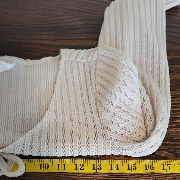 Picture 6 of 9