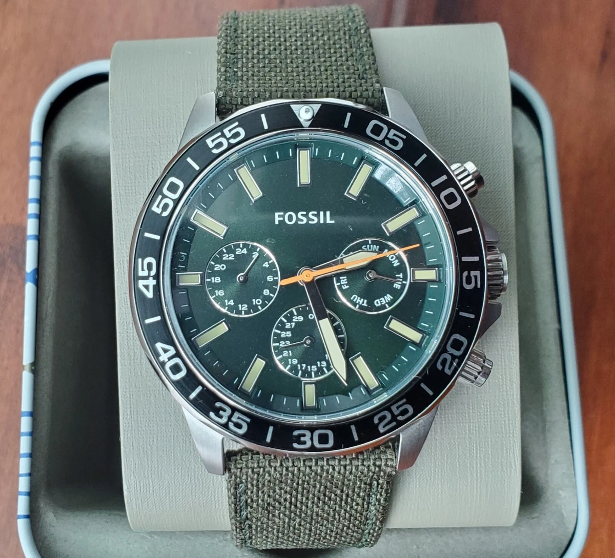 Fossil brand top watches price
