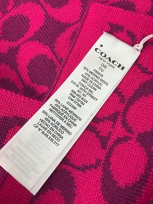 NWT COACH F86019 Hot Pink Reversible Signature Logo Wool  display picture 3