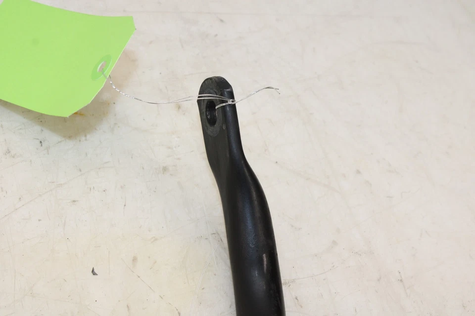 Barra estabilizadora delantera Volkswagen GTI 2015-2021 5QM411303A OEM MH43 Foto 2 de 4