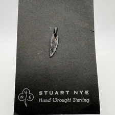 Stuart Nye Sterling Silver 925 Ivy Leaf Charm Pendant Hand Wrought USA 1.1 in