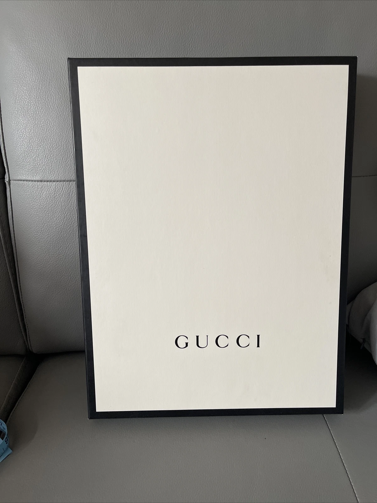Écharpe Gucci boîte vide 40,5 x 30,5 x 4,5 cm