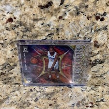 2019-20 Optic Kawhi Leonard #10 OPTIC FANTASY STARS T-MALL GOLD WAVE PRIZM SSP