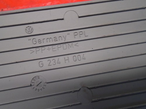 99 00 01 02 03 04 05 VW GOLF 4DR HATCHBACK MK4 FRONT DOOR POCKET RUBBER LINERS - Picture 7 of 7