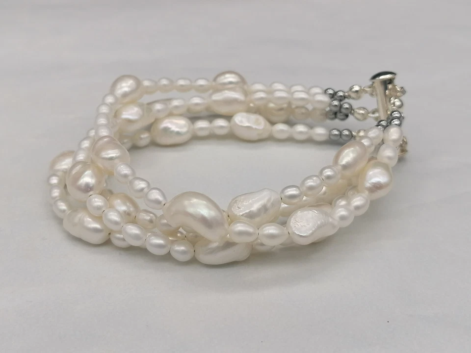 bracciale donna bianco vere perle naturali argento 925 modello a più fili - Immagine 2 di 4