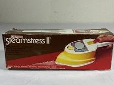 Vintage Oscrow Steamstress II Lightweight Travel Steam Iron Made In The USA