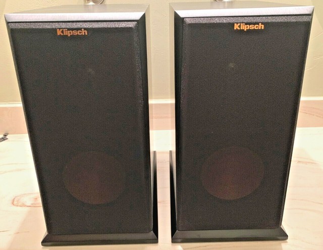 fostex bookshelf speakers