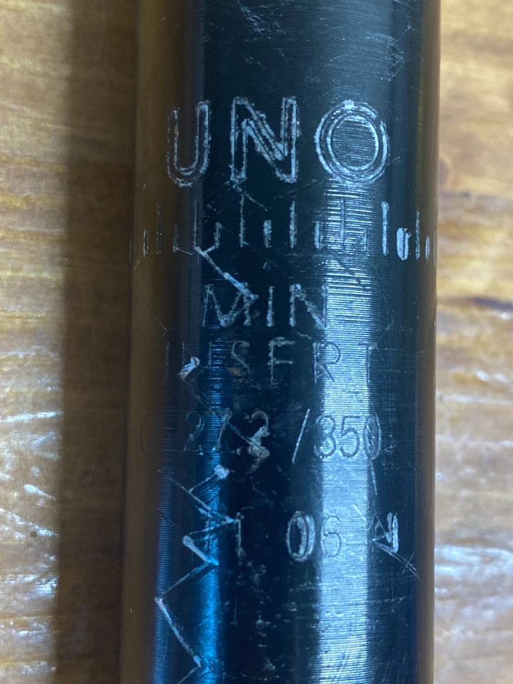 Tija de sillín vintage UNO 27,2 mm 350 mm MTB carretera negra Foto 2 de 4