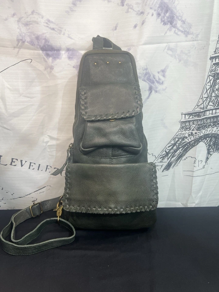 We The Free Dark Green Medium Size Leather Bag/Sling/Purse/Backpack - Image 4 of 4