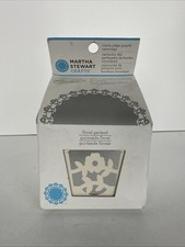 Martha Stewart Craft Floral garland Circle Edge Punch Border Cartridge Scrapbook