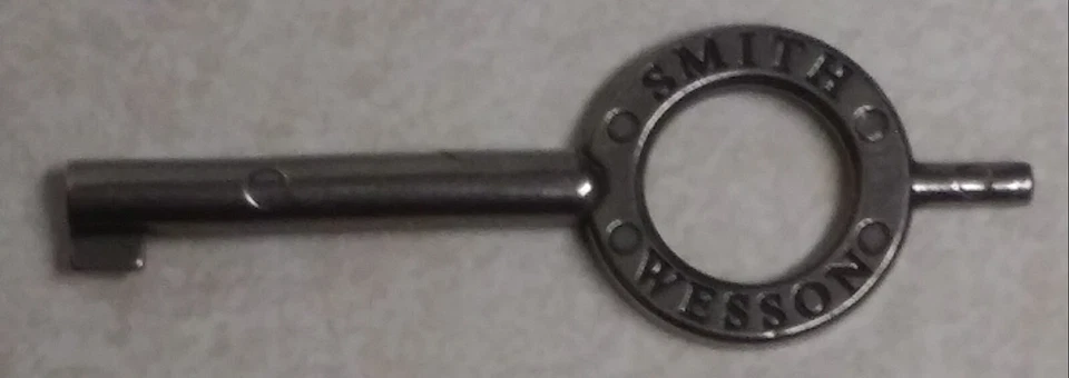 100 SMITH & WESSON HANDCUFF KEYS 适用于 S&W 型号 100、103、110、300、1800、1900 — 第 2/3 张图片