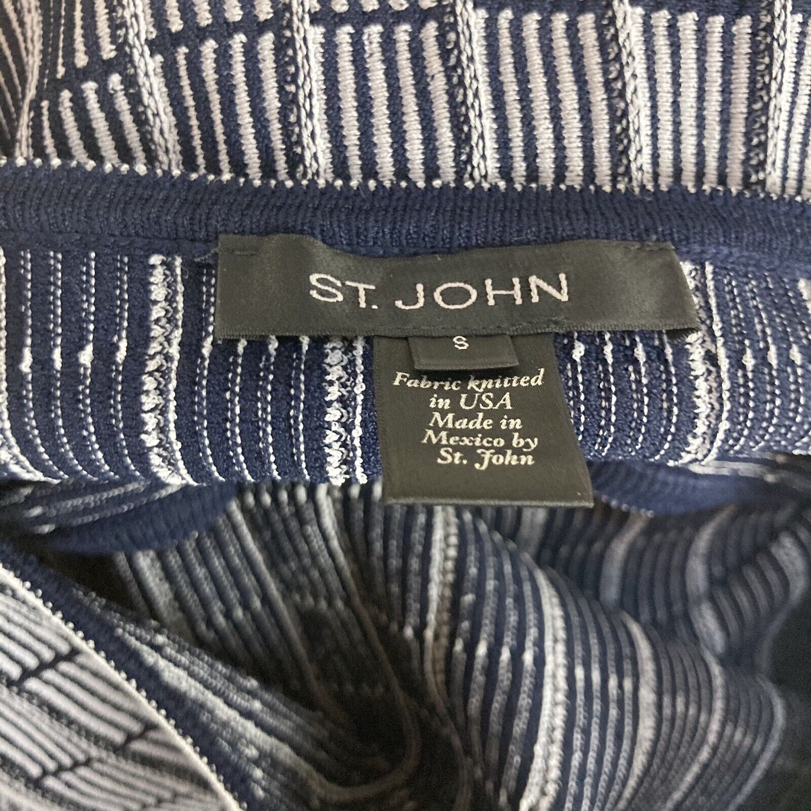 ST. John Knit Sleeveless Knit Top Blue White Swea… - image 5