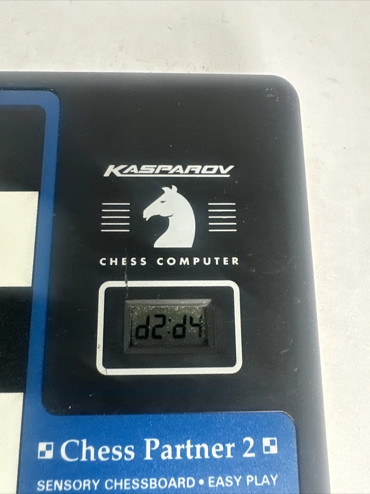 Juego electrónico vintage Saitek Kasparov Chess Partner 2 - probado funcionando Foto 2 de 4
