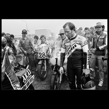 Photo M.000502 KENNY ROBERTS YAMAHA DUTCH TT 1980