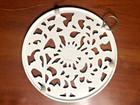 Vintage White Cast Iron Trivet 2001 So Nice — photo 4