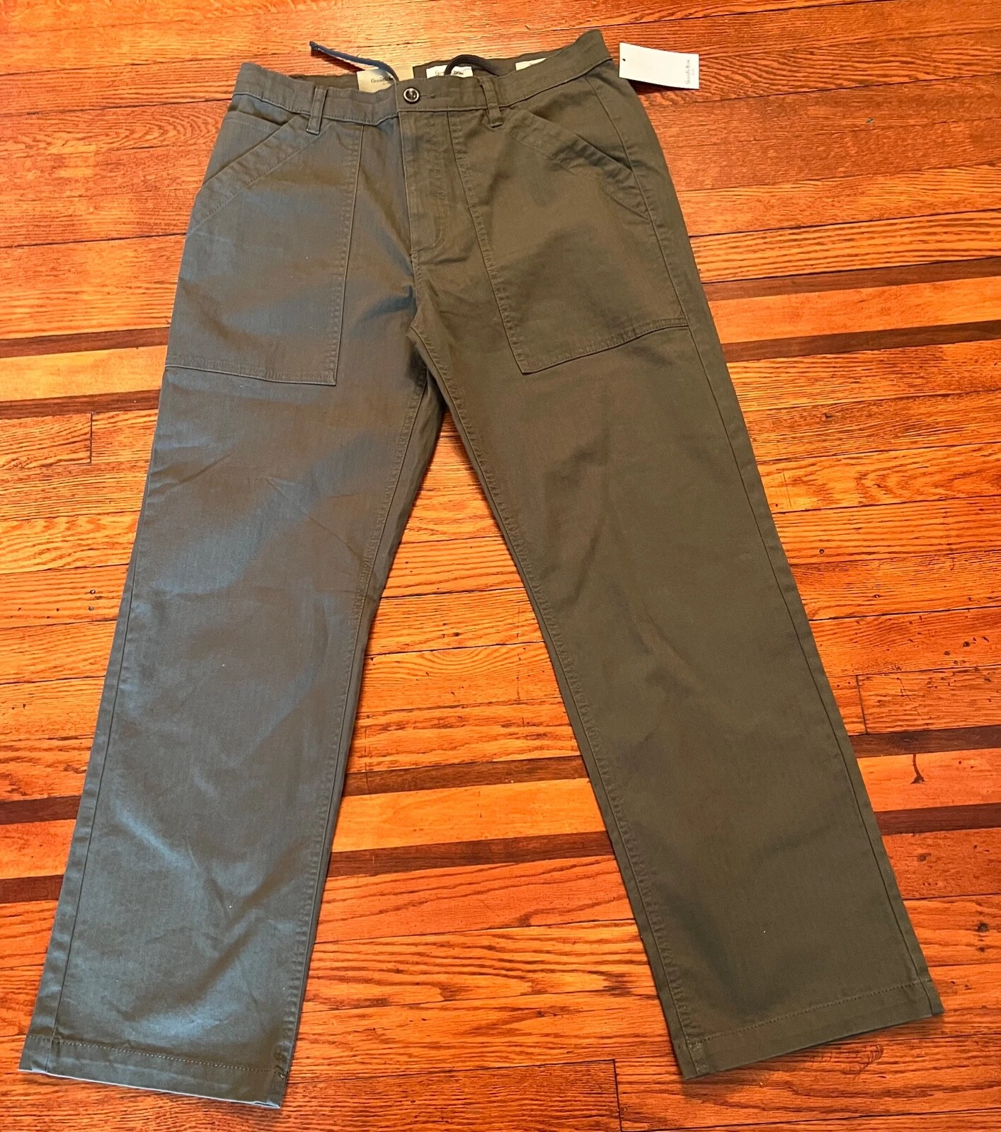 NWT Goodfellow and Co. Men's loose utility Tech olive green Size 33/32