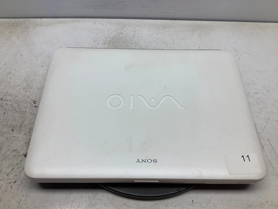 Sony Vaio VGN-NR260E Intel Pentium двухъядерный T2330 1,6 ГГц 2 ГБ без жесткого диска - Изображение 2 из 4