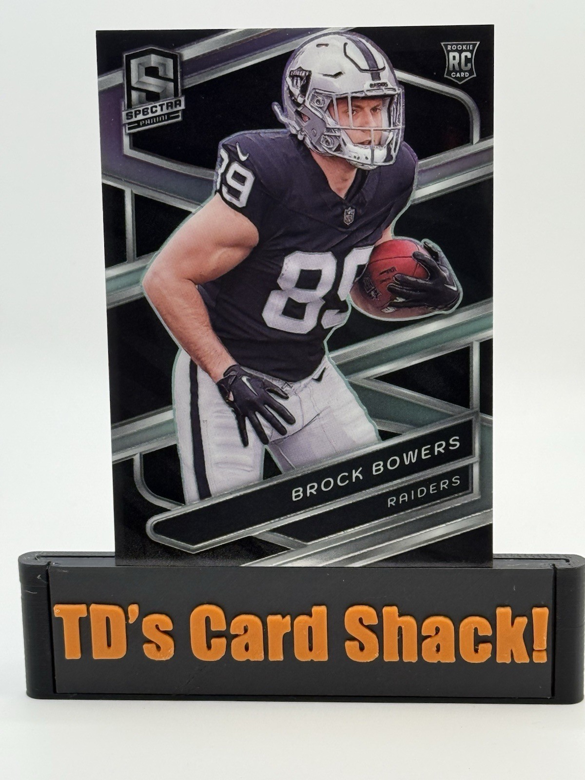 2024 Panini Spectra - Brock Bowers #8 Silver Prizm (RC)