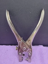 VTG Bernard No.130 Wunaxion eyelet punch W. Schollhorn USA,spring Action,6"