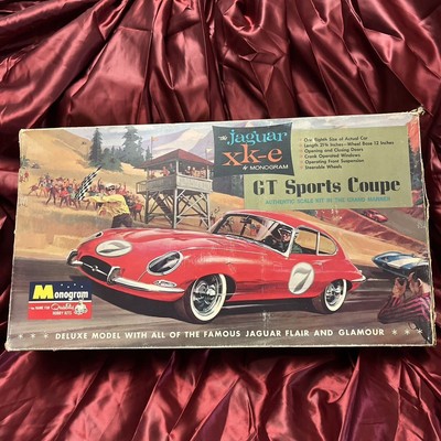 Monogram 1/8 Jaguar xke el Kit in OVP No PC98 1300 Jaguar E-Type 1964