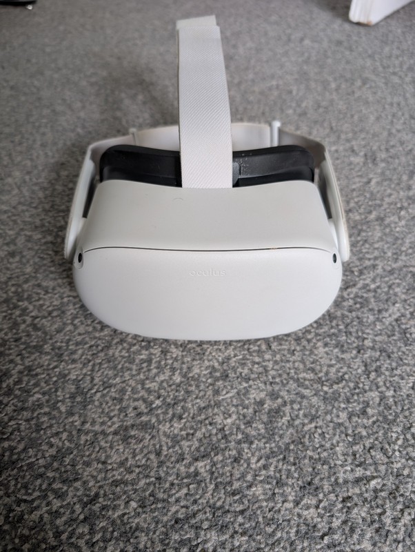 Meta Oculus Quest 2 128GB Standalone VR Headset With Controllers - White