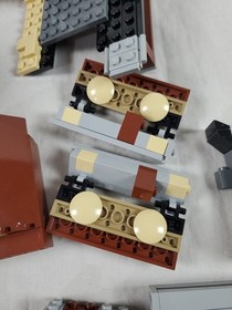 LEGO The LEGO Batman Movie: Arkham Asylum (70912) INCOMPLETE Free Shipping