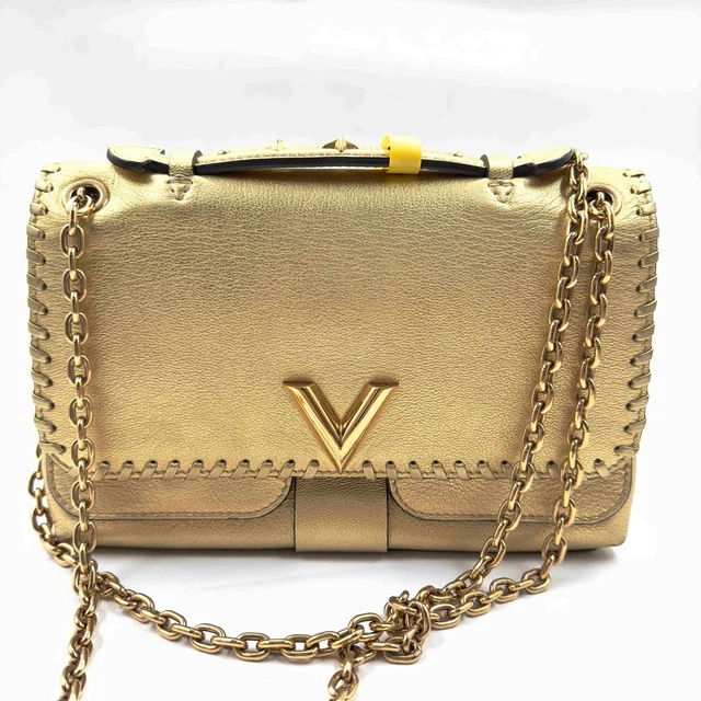 Pre-Owned Louis Vuitton Cuir Plume Ecume Very Chain Bag Gold Shoulder Bag
