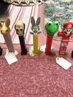 LOT OF 8 older PEZ DISPENSERS, Batman, Mario, Kermit, Raphael, Darth Vader, Bugs — photo 5