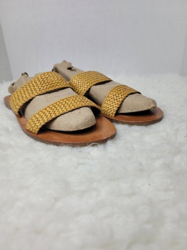Frye Ruth Damen-Gladiatorschuhe sandfarben Größe 9,5 gelb geflochtenes Leder - Bild 1 von 9