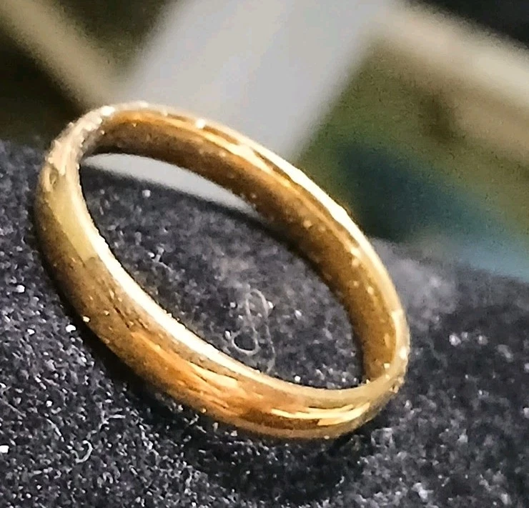 Talla 12 Nuevo Anillo Unisex Oro Metal Hecho a Mano? Chapado en oro 14k 3mm +/- Bonito Foto 3 de 4