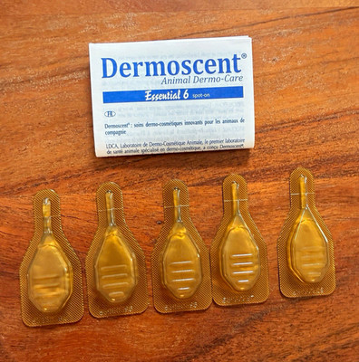Dermoscent Essential 6 Animal Dermo-Care Spot-On-Pflege Ampullen 5 Stück