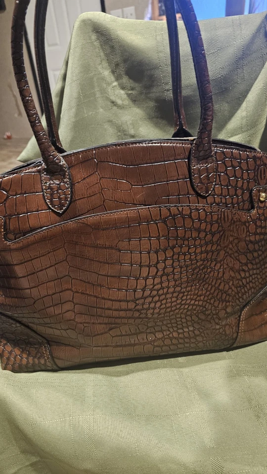 London Fog Womens Shoulder Bag Brown Faux Leather Croc Print Multi Pocket Tote - Image 2 of 4