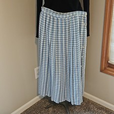 Vintage Claude houndstooth pleated skirt