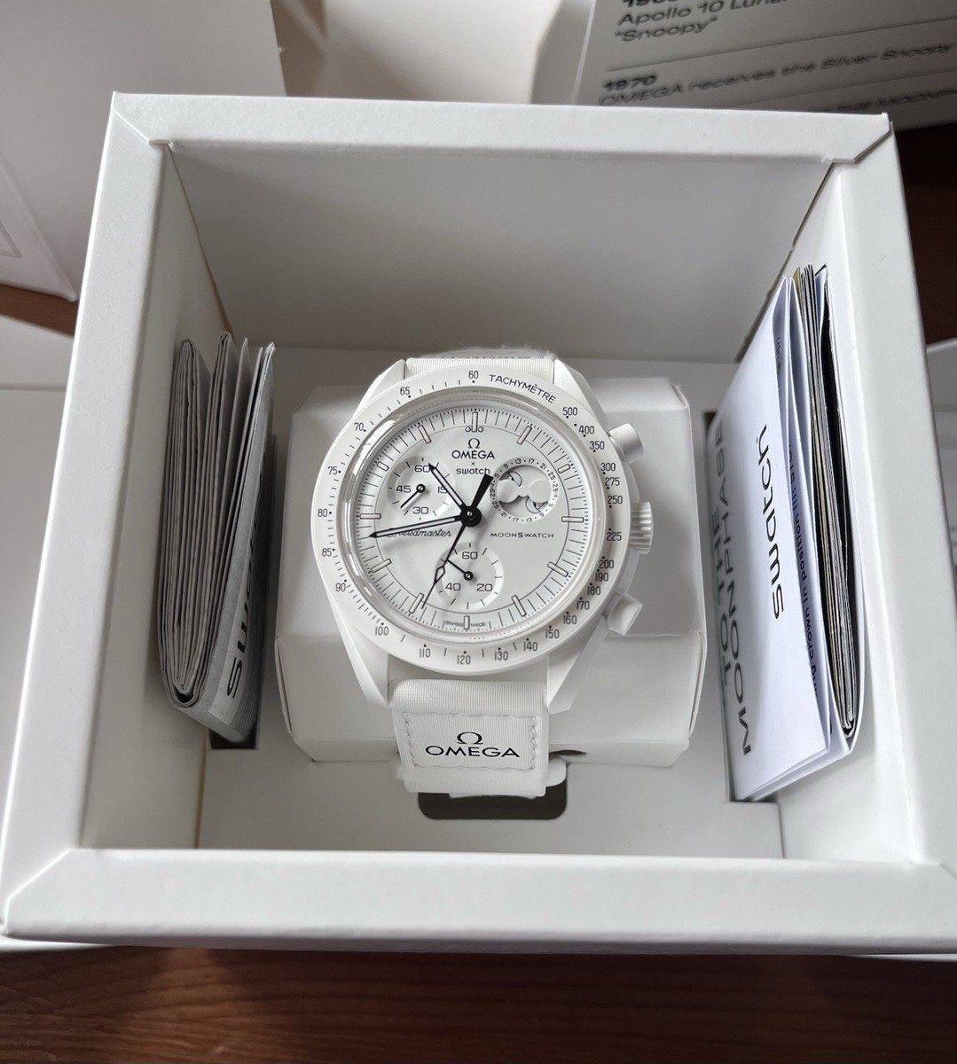 Snoopy X Swatch X Omega Speedmaster 